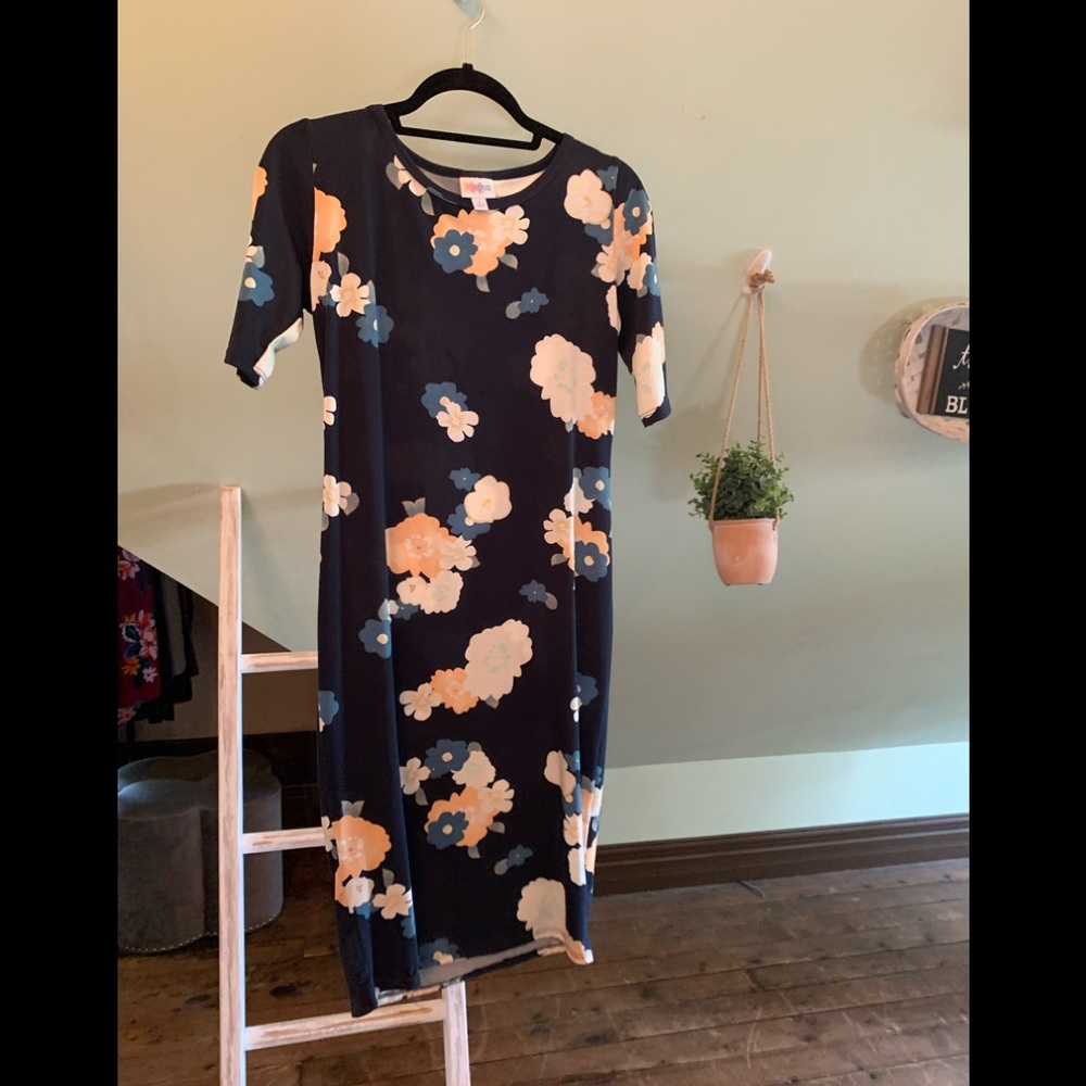 Lularoe midi dress!